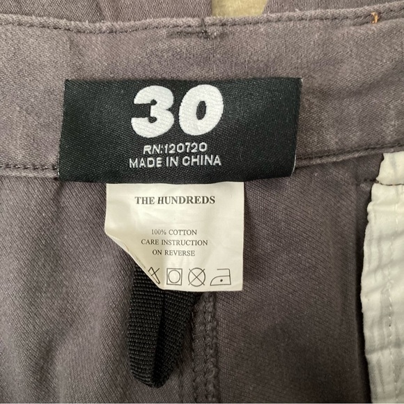 The Hundreds Shorts | Size 30 - Picture 5 of 5